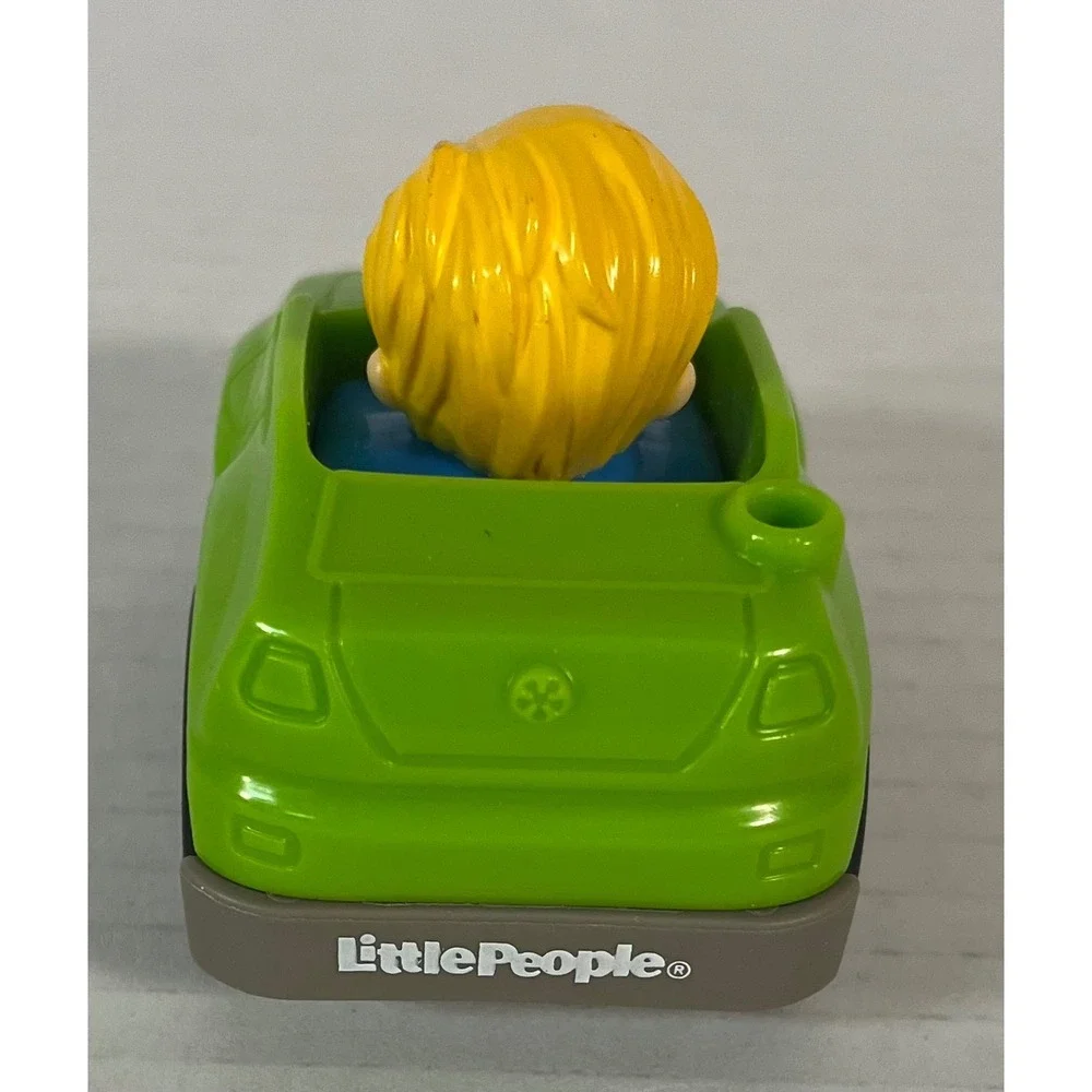 Fisher-Price Little People Wheelies Toddler OS Green Car Blonde Boy Driver DRL43